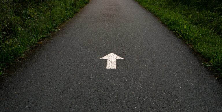 To nie oni, to ja ! Jak przestać czekać na zmianę innych i wziąć odpowiedzialność za swoje życie